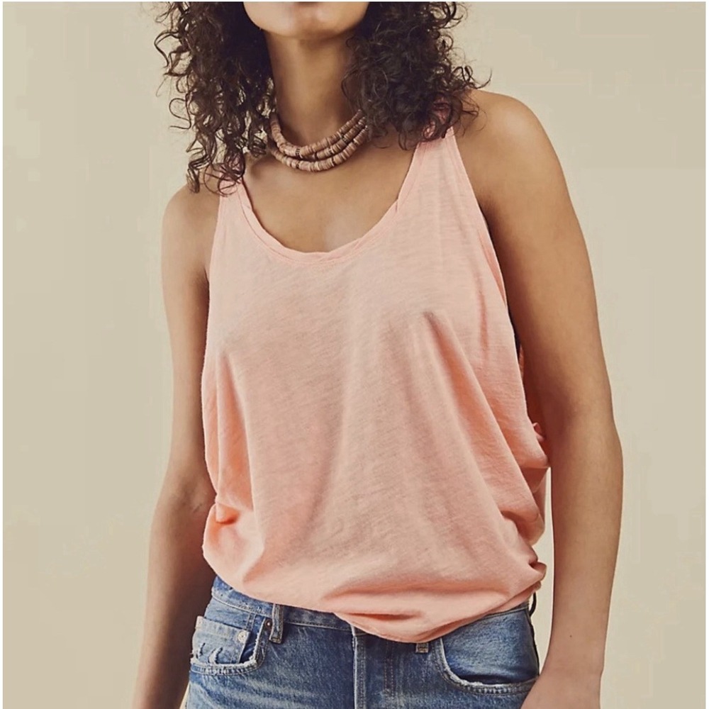 Free People We The Free WOMEN'S Coral Pink Sleeveless Pearl Tank Top Sz Medium